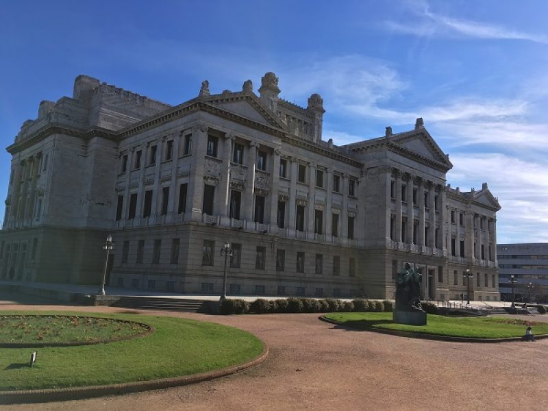 Bus Turístico Montevideo - Palácio Legislativo